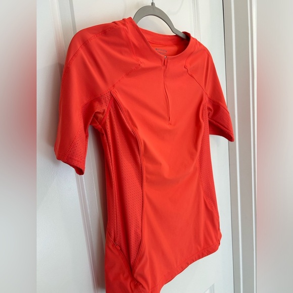 Athleta Pacifica II Tee - Picture 2 of 8